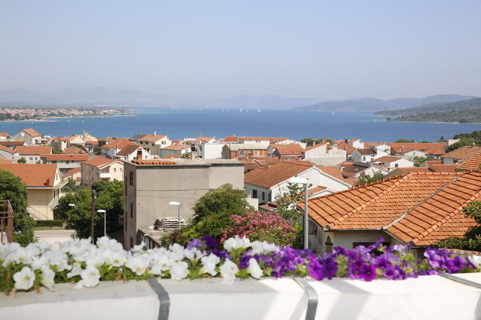 Apartments Katarine Zrinske Βόντιτσε Εξωτερικό φωτογραφία