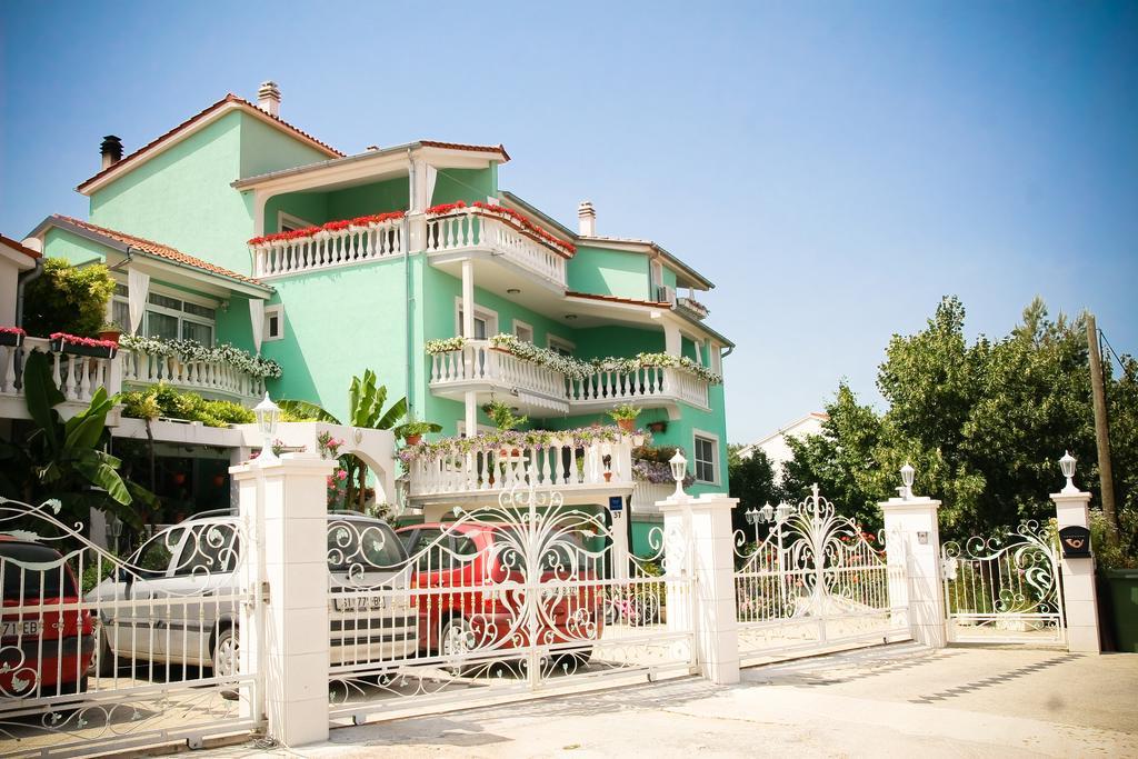 Apartments Katarine Zrinske Βόντιτσε Εξωτερικό φωτογραφία