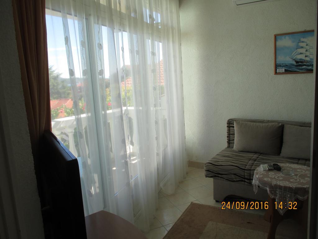 Apartments Katarine Zrinske Βόντιτσε Εξωτερικό φωτογραφία