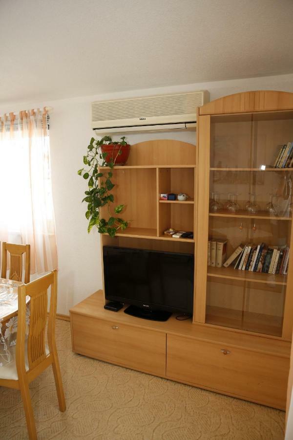 Apartments Katarine Zrinske Βόντιτσε Εξωτερικό φωτογραφία